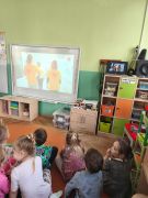 ilustracja do wpisu 
Pomaganie jest super ♥️